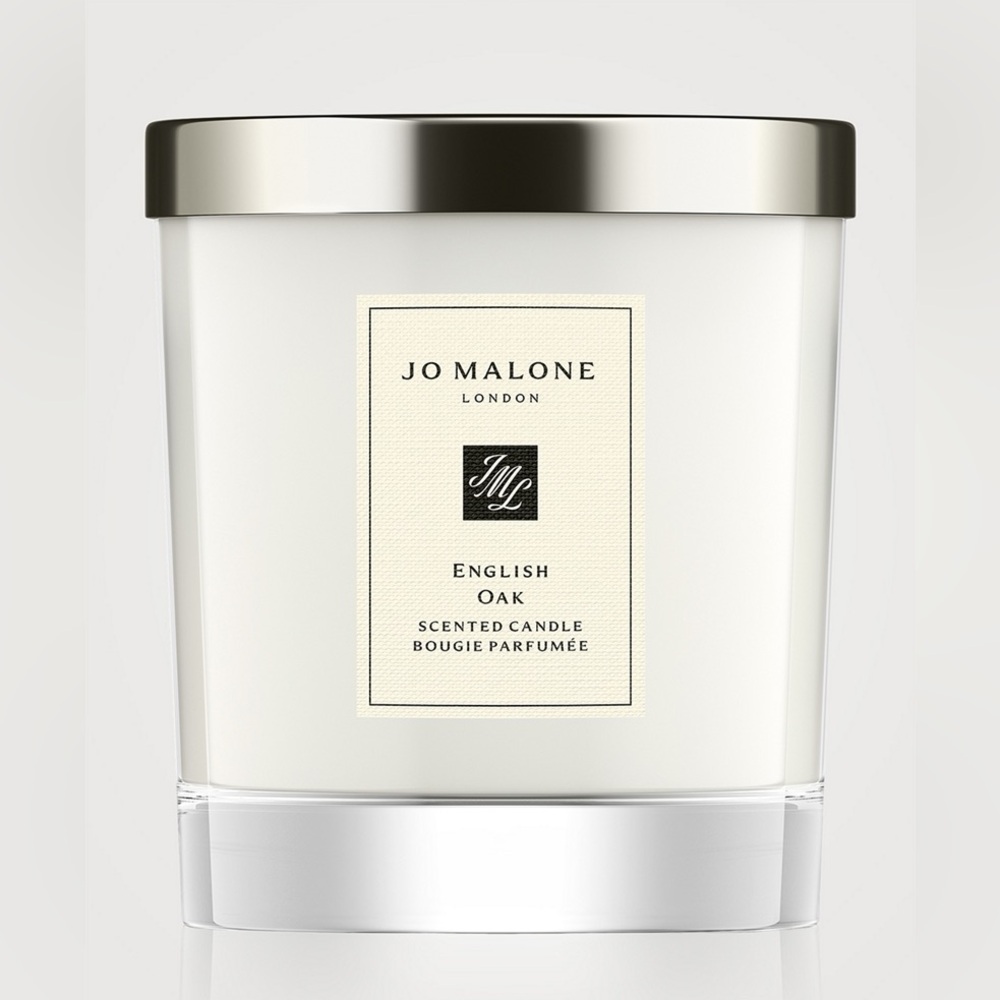 English Oak Scented Candle